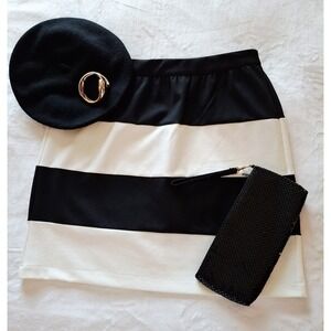 LOFT Pencil Skirt Black/White Striped Knit Short Zip (Women's Size 6)